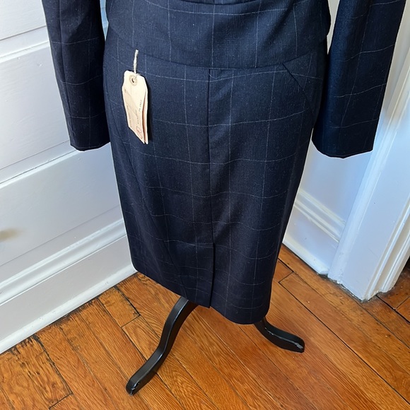 Allsaints spitalfields Heta Hunting Jacket and skirt suit in Navy plaid wool - Picture 7 of 10